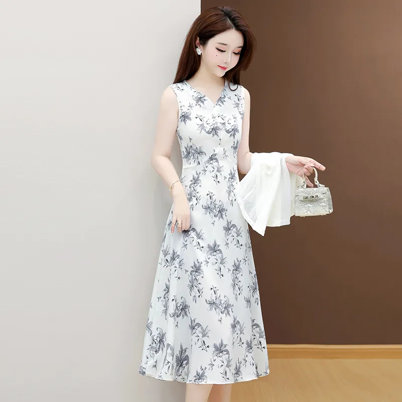 The Temptation Of The Muse Skirt Set Women's-2