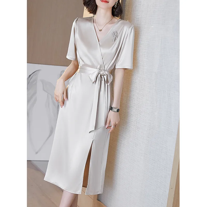The Temptation Of The Muse Short Sleeved Dress Women's-2