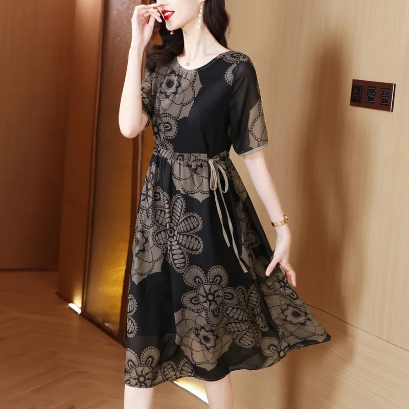 The Temptation Of The Muse Short Sleeved Dress Women's-2