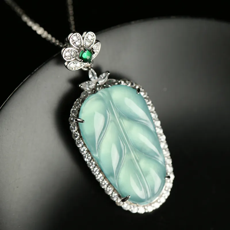YUANYUXIANG Glutinous Jade Jadeite Necklaces Unisex-3