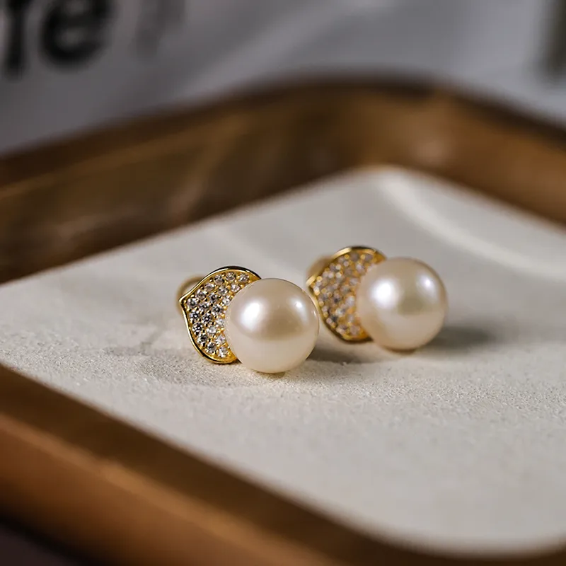 ORANGE SYMBOL Freshwater Pearl Stud Earrings Women's-2