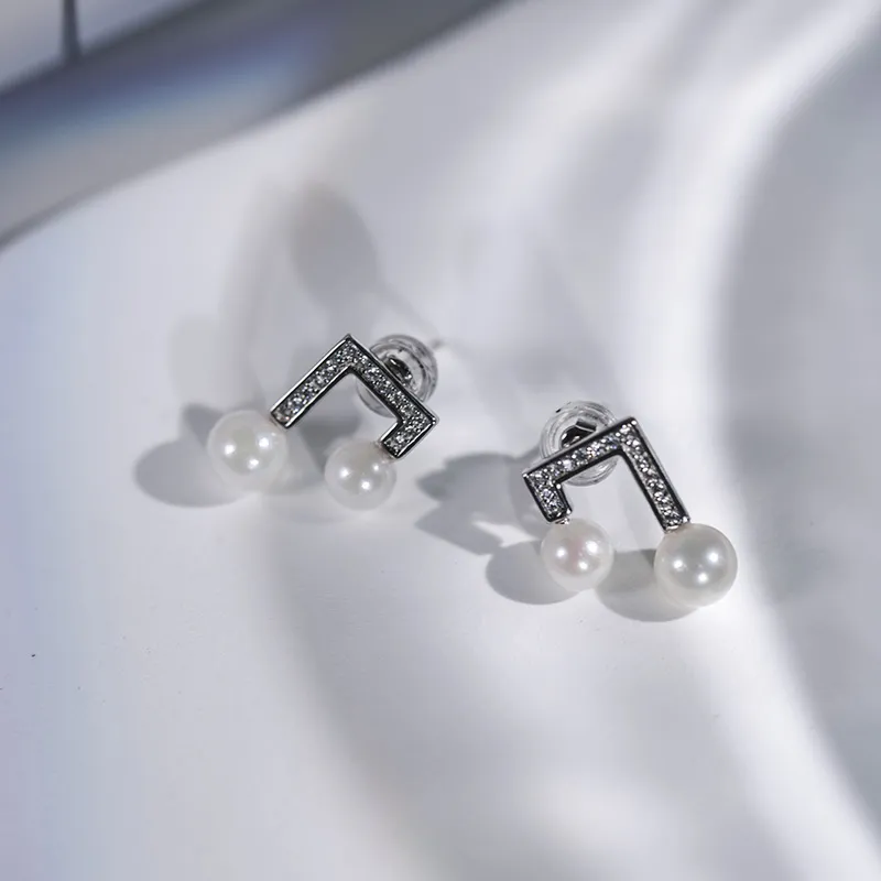 ORANGE SYMBOL Saltwater Pearl Stud Earrings Women's-1