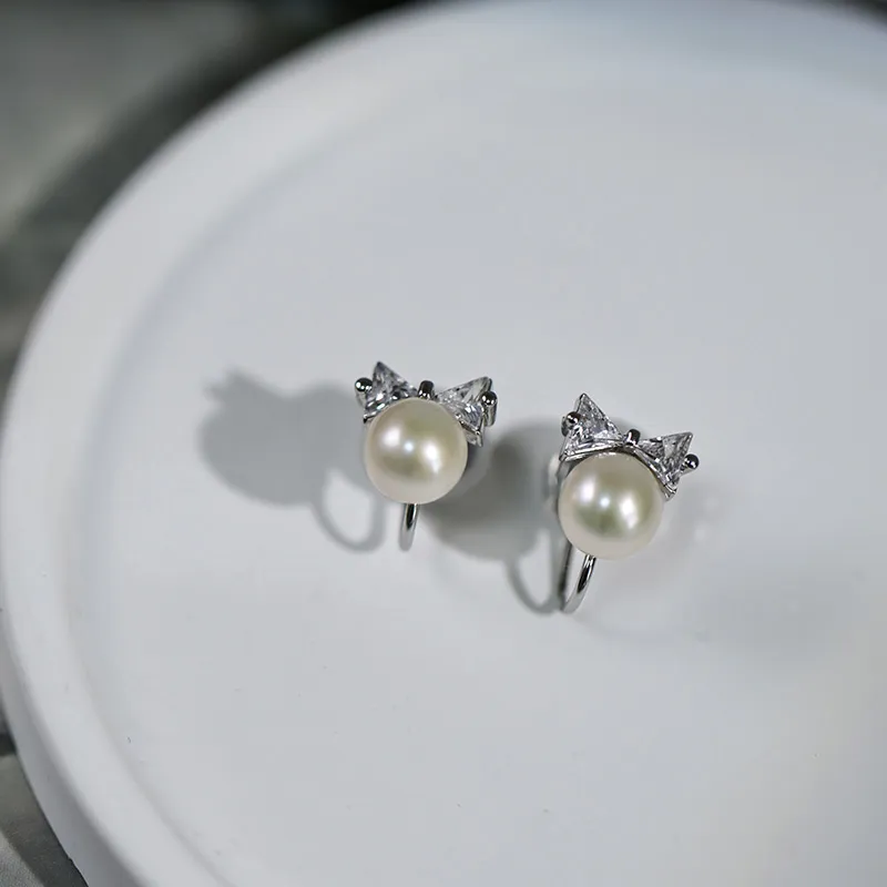 ORANGE SYMBOL Freshwater Pearl Stud Earrings Women's-2