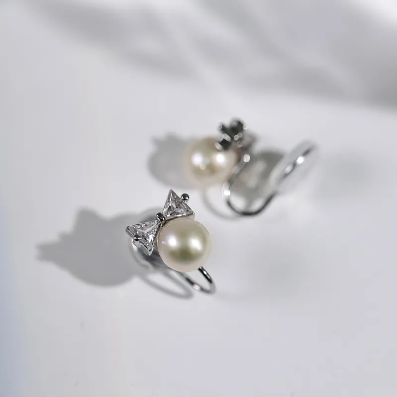 ORANGE SYMBOL Freshwater Pearl Stud Earrings Women's-3