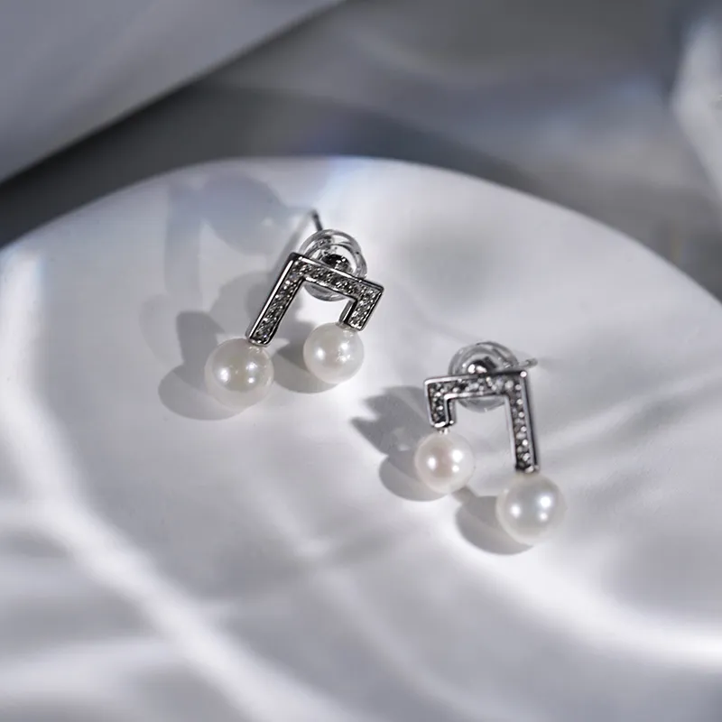 ORANGE SYMBOL Saltwater Pearl Stud Earrings Women's-2