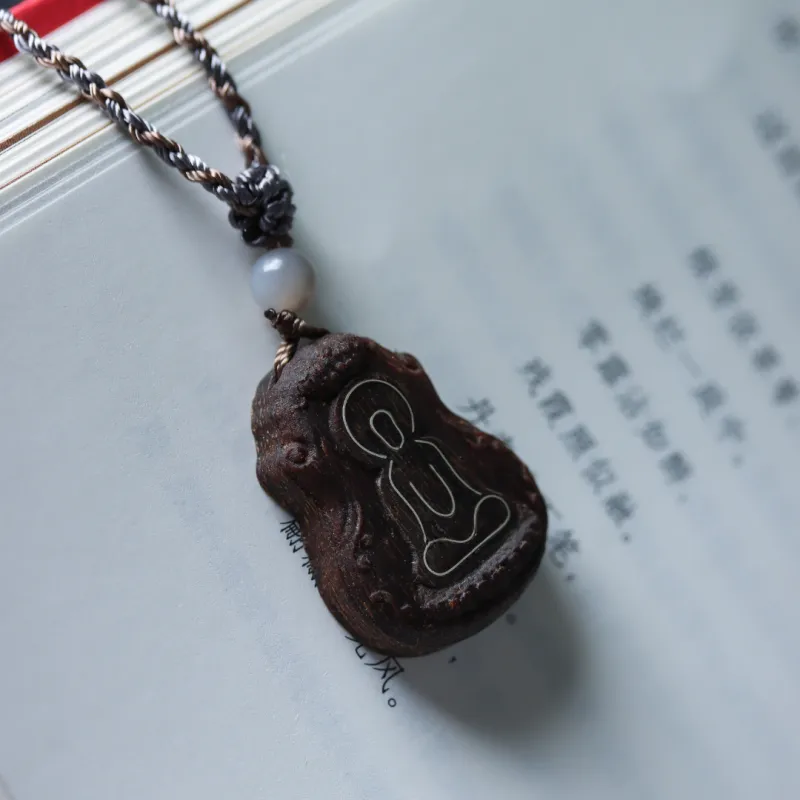 TIANTAISHAN Agarwood Necklaces Unisex-4