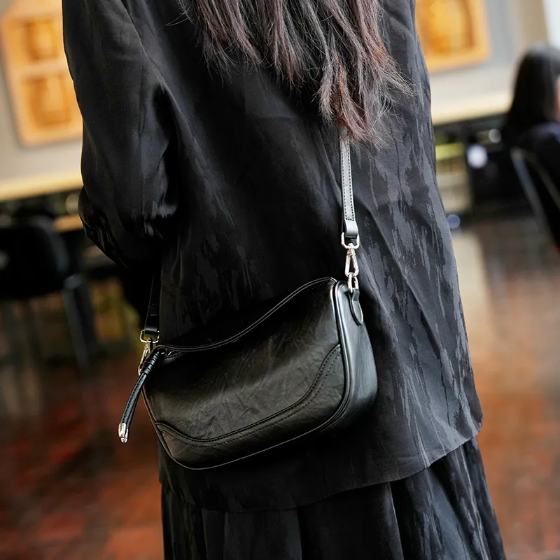 GELANDAI Cow Leather Shoulder Bag Crossbody Bag Women's Black/Chocolate-9