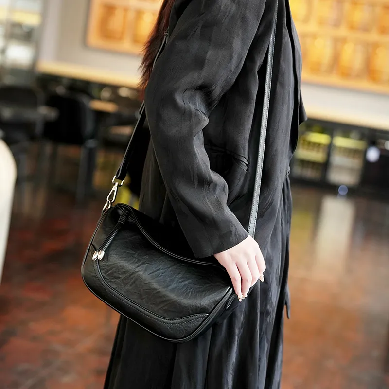GELANDAI Cow Leather Shoulder Bag Crossbody Bag Women's Black/Chocolate-10