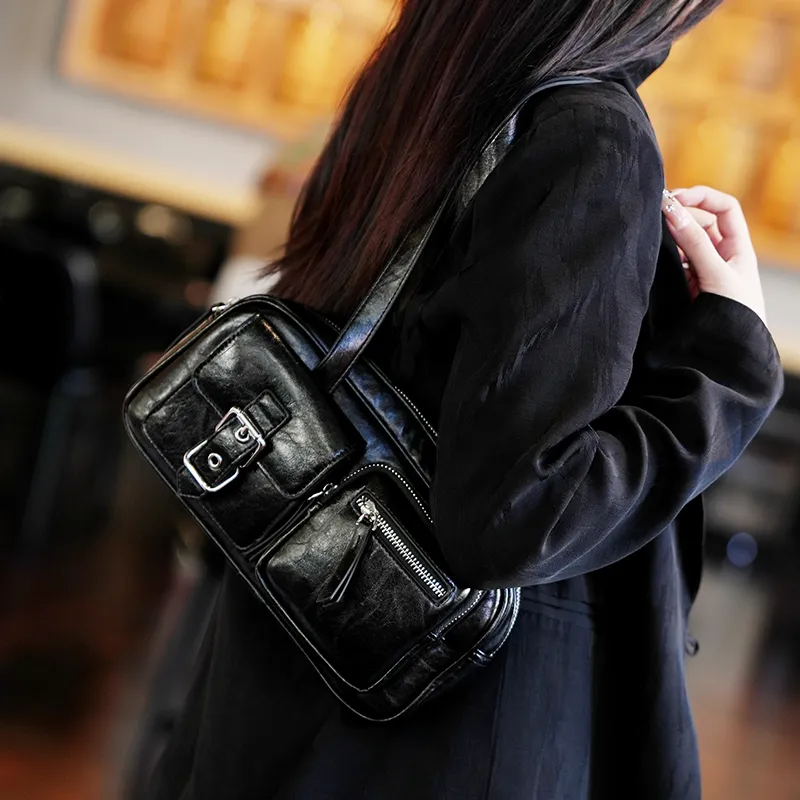 GELANDAI Cow Leather Shoulder Bag Women's Black/Brown-1