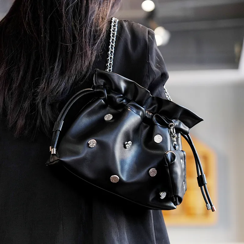 GELANDAI Cow Leather Shoulder Bag Women's Black/Silver-4