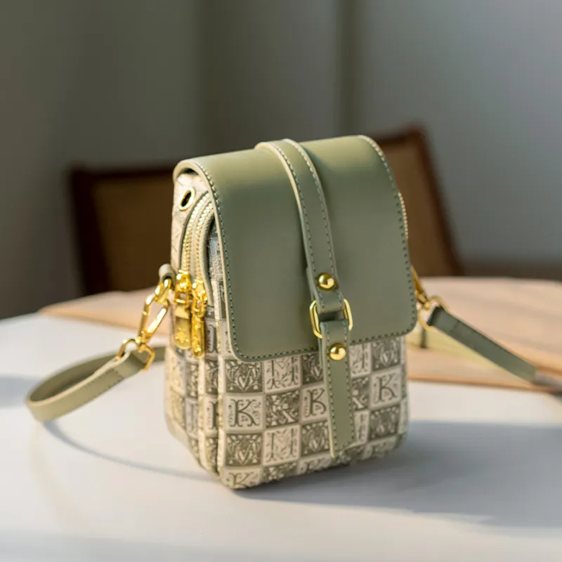GELANDAI PVC Cell Phone Pouch, Shoulder Bag, Crossbody Bag Trumpets Women's Apricot/Mint Green-13