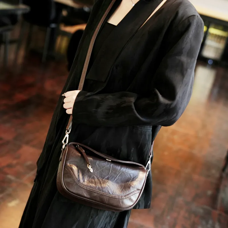 GELANDAI Cow Leather Shoulder Bag Crossbody Bag Women's Black/Chocolate-6
