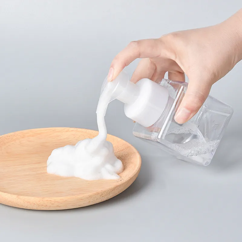 JIANYINGSHU Mousse Foaming Bottles With Dividers Push Button, Travel Kits-4