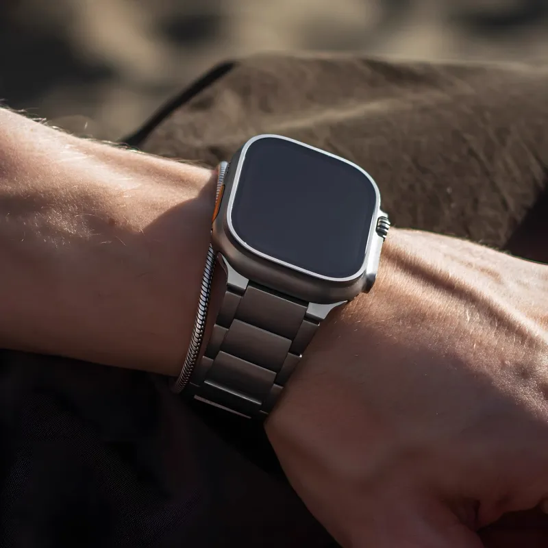IWabcertoo Apple Compatibility Watch Band Titanium Material-14