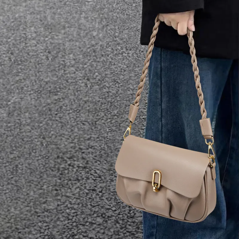 FAIRWHALE Synthetic Leather Shoulder Bag Women's Ecru/Milk Tea Beige-10