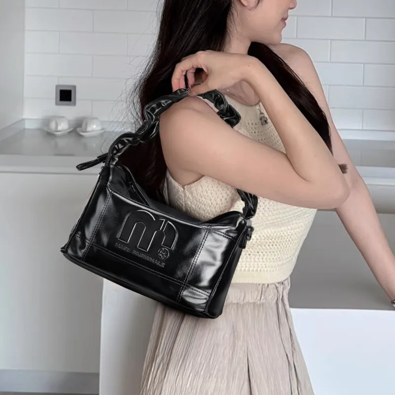 FAIRWHALE PU One Shoulder Handbag Women's Black-4