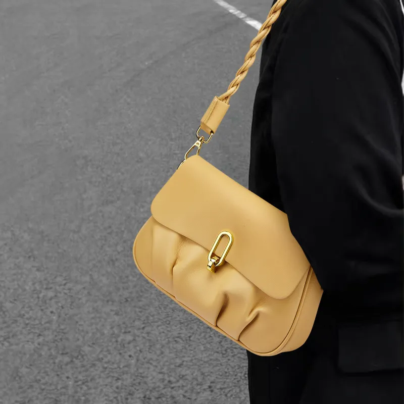 FAIRWHALE Synthetic Leather Shoulder Bag Women's Ecru/Milk Tea Beige-16