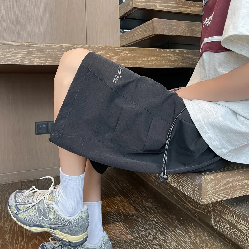 MEIPIN TANG Cargo Shorts Unisex-1