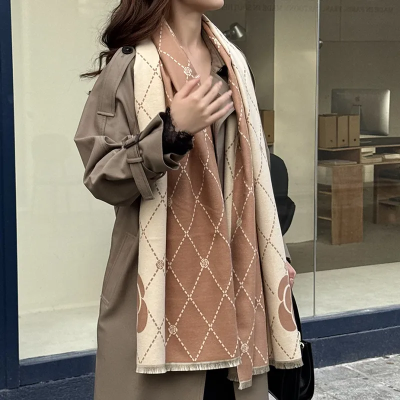 DULOREN Polyester Viscose Scarves Women's Black With White/Khaki-2