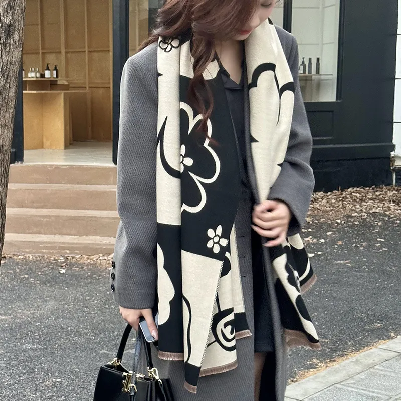 DULOREN Polyester Viscose Scarves Women's Black & White-2
