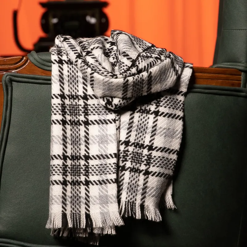 Red Bean Cashmere Knit Scarves Women's-15