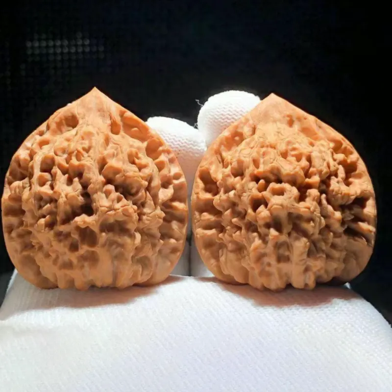 TANGSHU Peach Pit Handlebar Piece Unisex-9