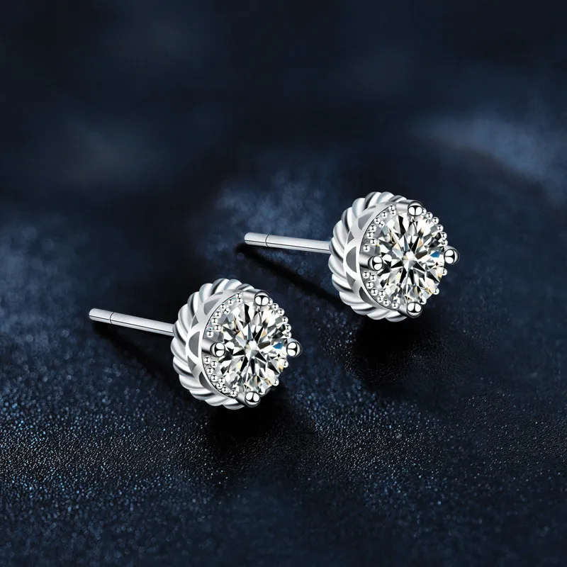 WUMZK 925 Sterling Silver Moissanite Stud Earrings Women's-1
