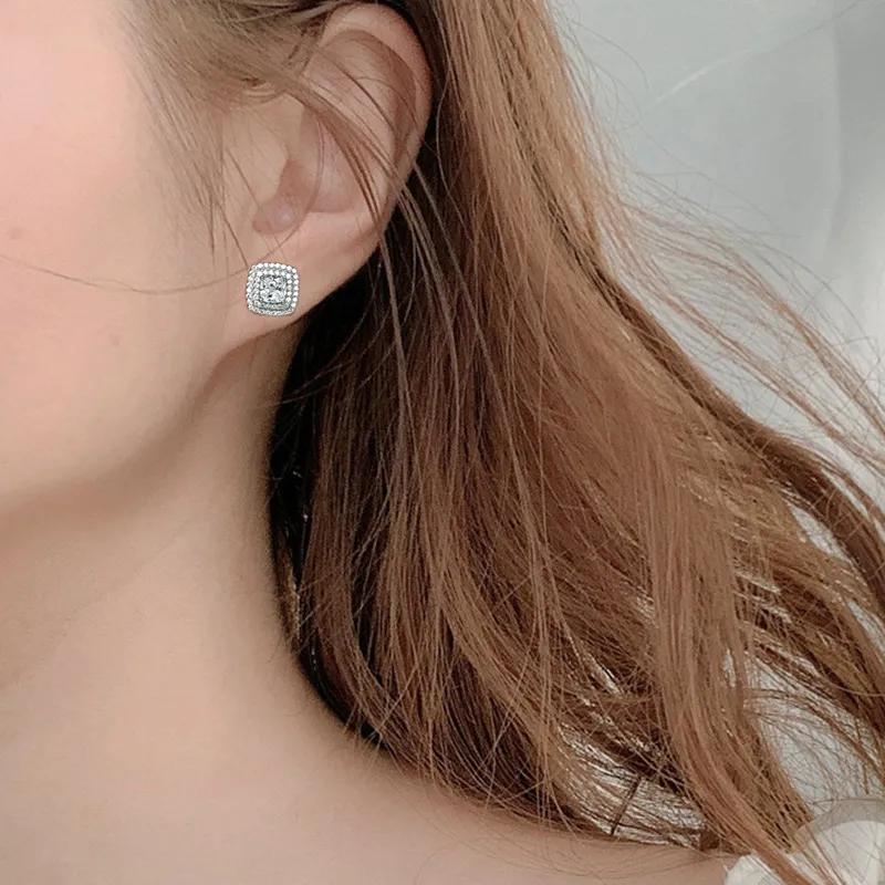 WUMZK Moissanite Stud Earrings Women's-5