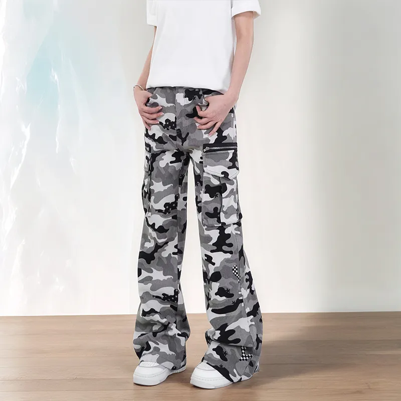 BLANC & ECLARE Large Pocket Western Vibe Loose Fit Jeans Men's Camouflage-5