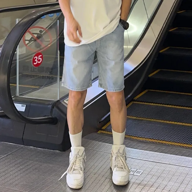 BLANC & ECLARE Casual Shorts Unisex-12