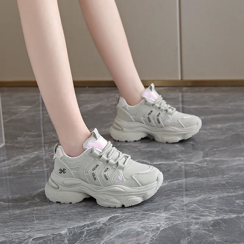 YUZHAOLIN Anti Slip And Wear Resistant Height Increasing Low Top Chunky Sneakers Women's Box-11