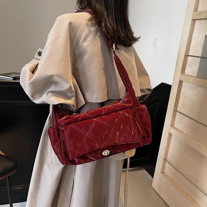 Yalu PU Shopping Bag, Hobo Bag, Shoulder Bag Women's Black/Burgundy/Brown-8