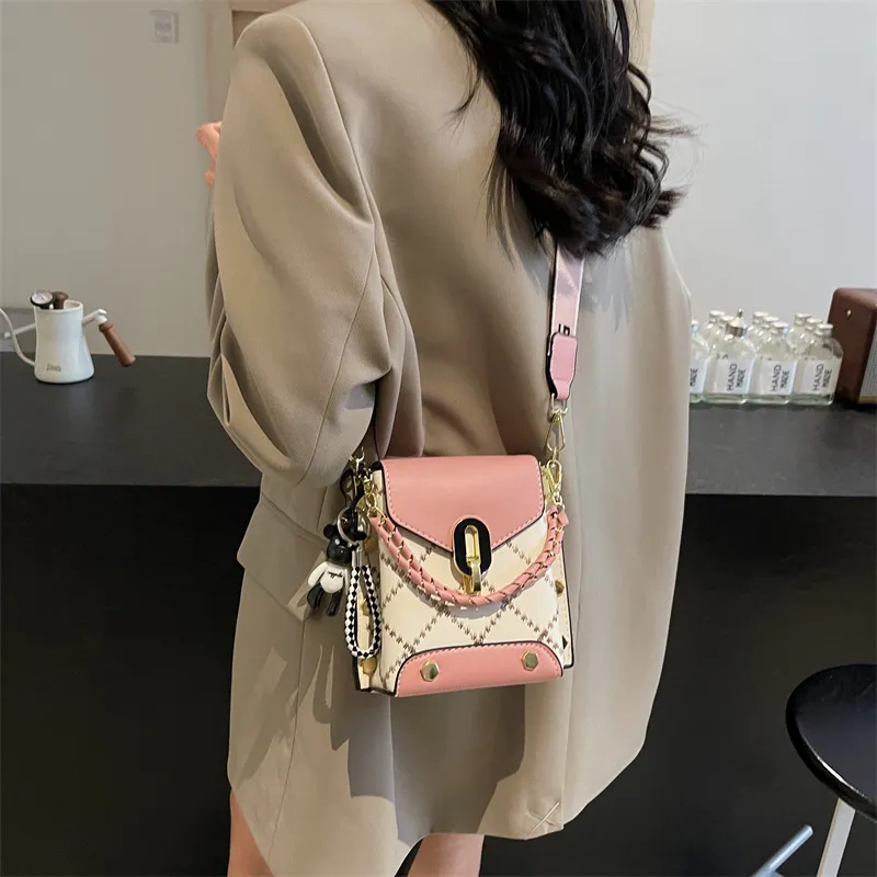 Yalu PU One Shoulder Handbag Women's Multicolor-33