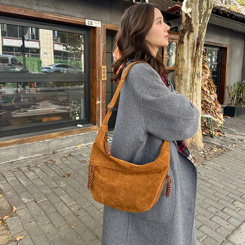 Yalu Suede Crossbody Bag, Shoulder Bag Regular Women's Multicolor-32