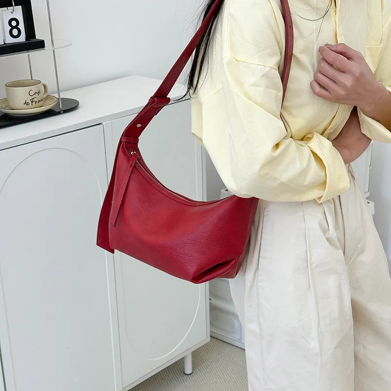 Yalu PU Shoulder Bag Women's Black/Brown/Gray/Red/White-23