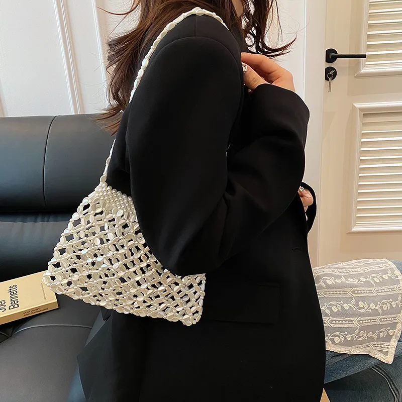 Yalu Acrylic Shoulder Bag Regular Women's White/Silver-2