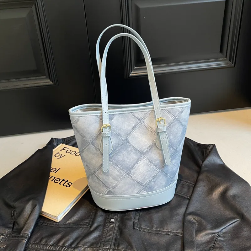 Yalu PU Shoulder Bag Women's Black/Ecru/Silver/Blue-21