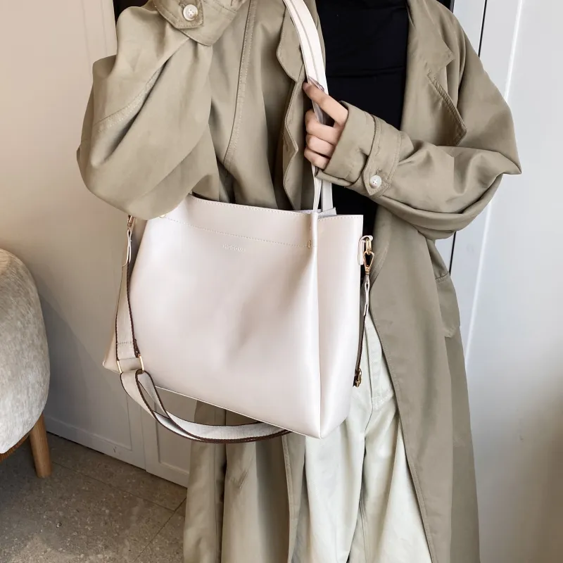 Yalu PU Shoulder Bag, Handbag Women's White/Black/Brown/Coffee-5