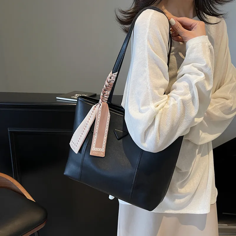 Yalu PU Tote Bag, Shopping Bag, Shoulder Bag Large Size Regular Women's Multicolor-10