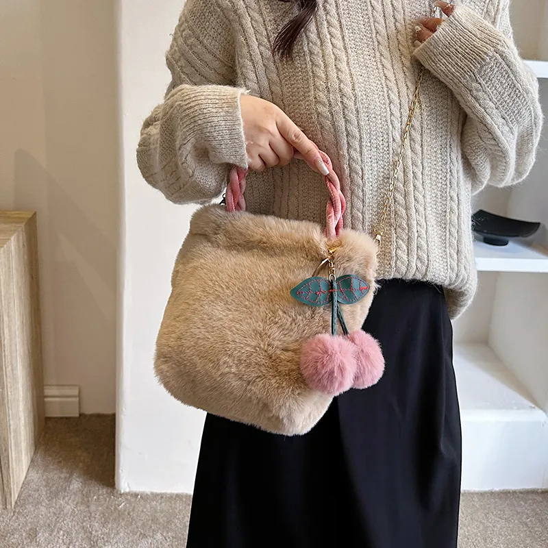 Yalu Plush Handbag Women's Multicolor-20