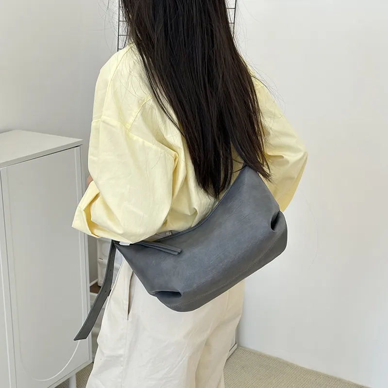 Yalu PU Shoulder Bag Women's Black/Brown/Gray/Red/White-14