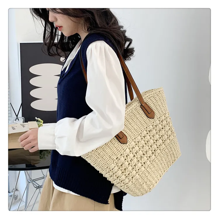 Yalu Woven Shoulder Bag Regular Women's Beige/Khaki-3
