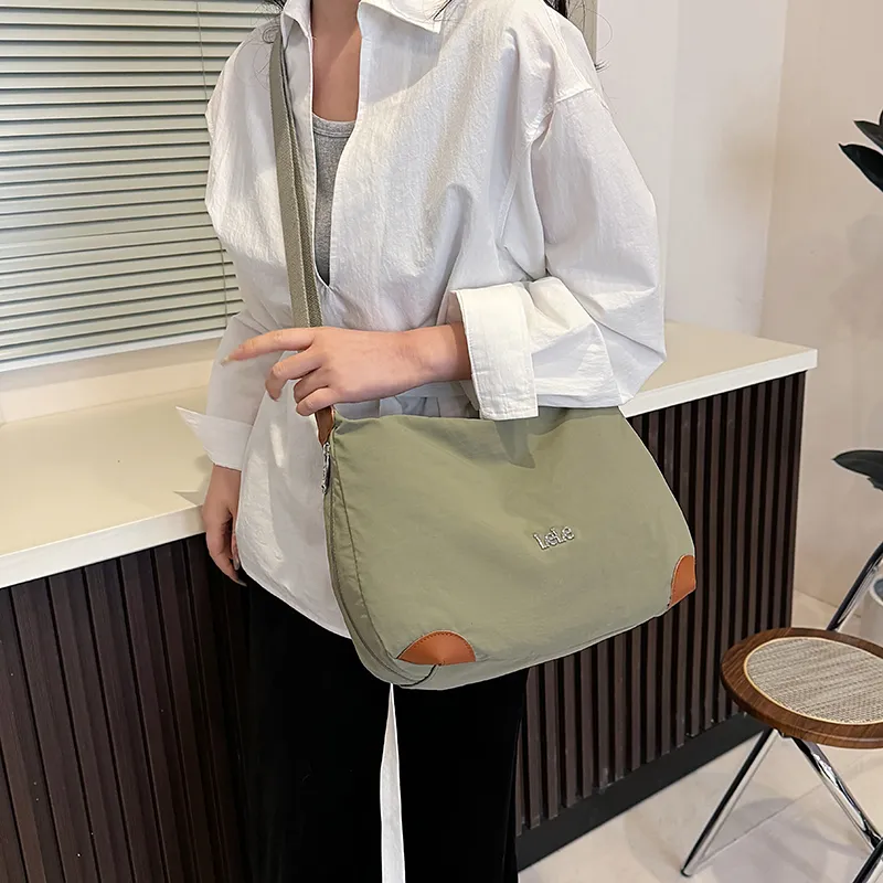 Yalu Repellent Oxford Cloth Shoulder Bag, Crossbody Bag Regular Women's Multicolor-2