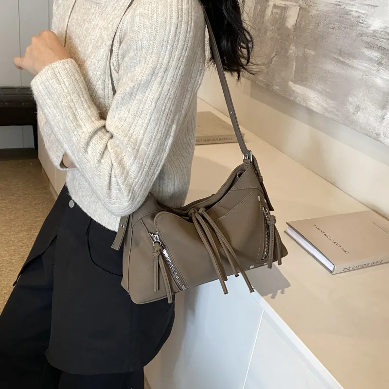 Yalu PU Shoulder Bag Regular Women's Coffee/Black/Khaki-17