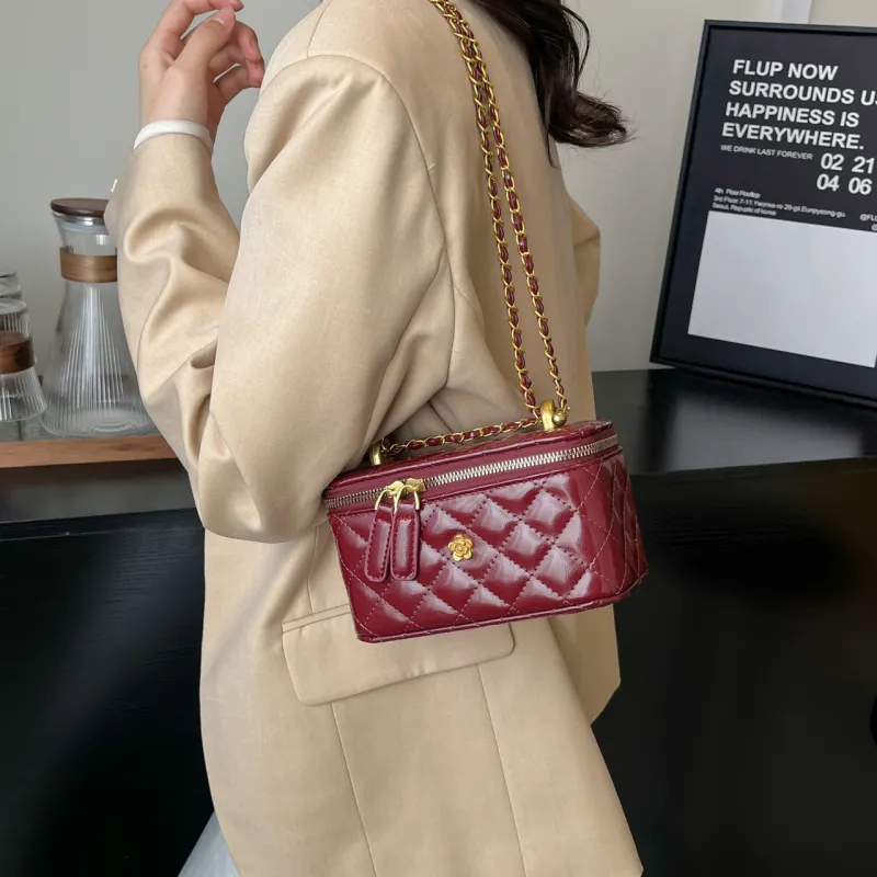 Yalu PU Shoulder Bag Women's Black/Red/White-11