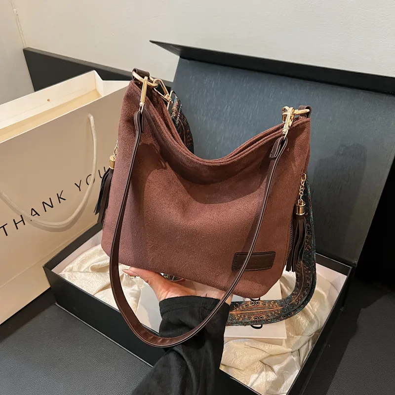 Yalu Suede Shoulder Bag Handbag Crossbody Bag Regular Women's Khaki/Brown/Black/Coffee-19