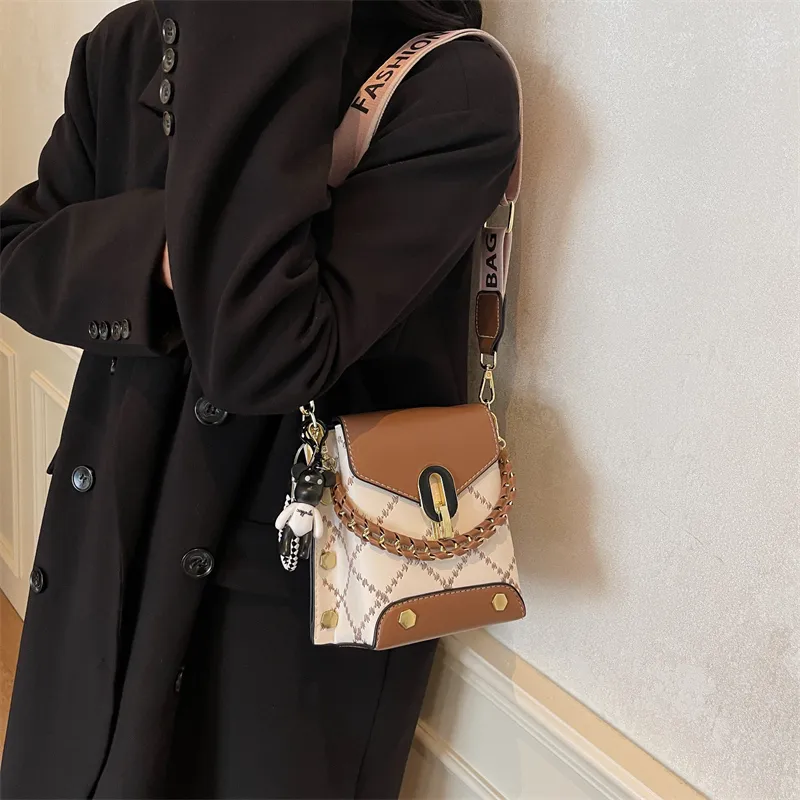 Yalu PU One Shoulder Handbag Women's Multicolor-39