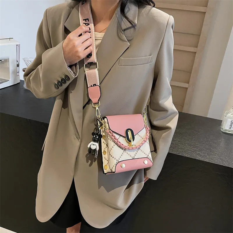 Yalu PU One Shoulder Handbag Women's Multicolor-34