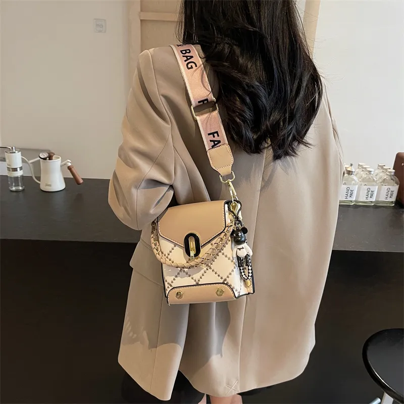 Yalu PU One Shoulder Handbag Women's Multicolor-16