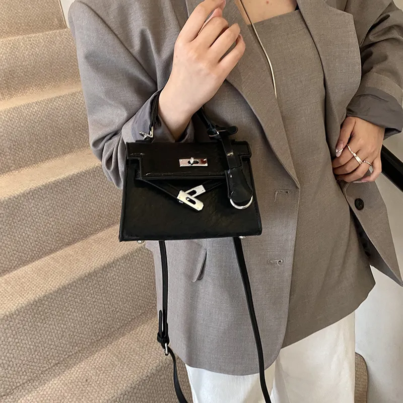 Yalu PU One Shoulder Handbag Women's Black/Ecru/Pink/Silver-3
